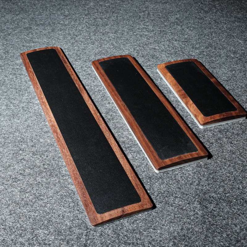 Woody Cowhide Palm Rest for Me - Keyboard Gaming Black avis et prix